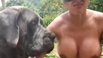 Masked chick fucks a sexy dog while outdoors